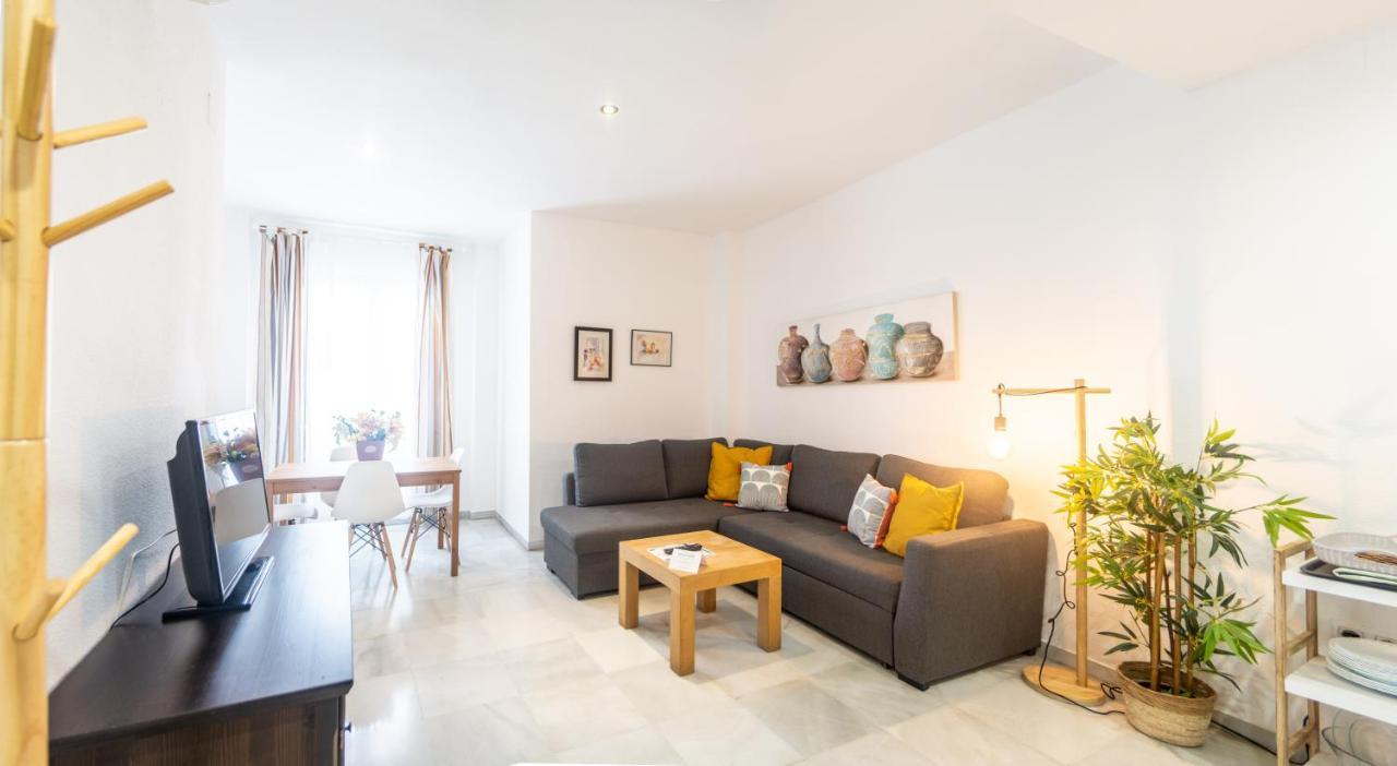 San Marcos Apartamentos เซบีญา ภายนอก รูปภาพ