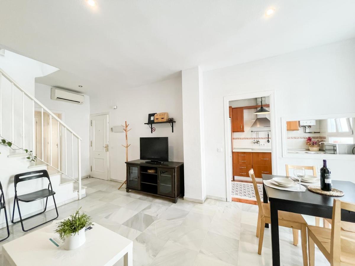 San Marcos Apartamentos เซบีญา ภายนอก รูปภาพ