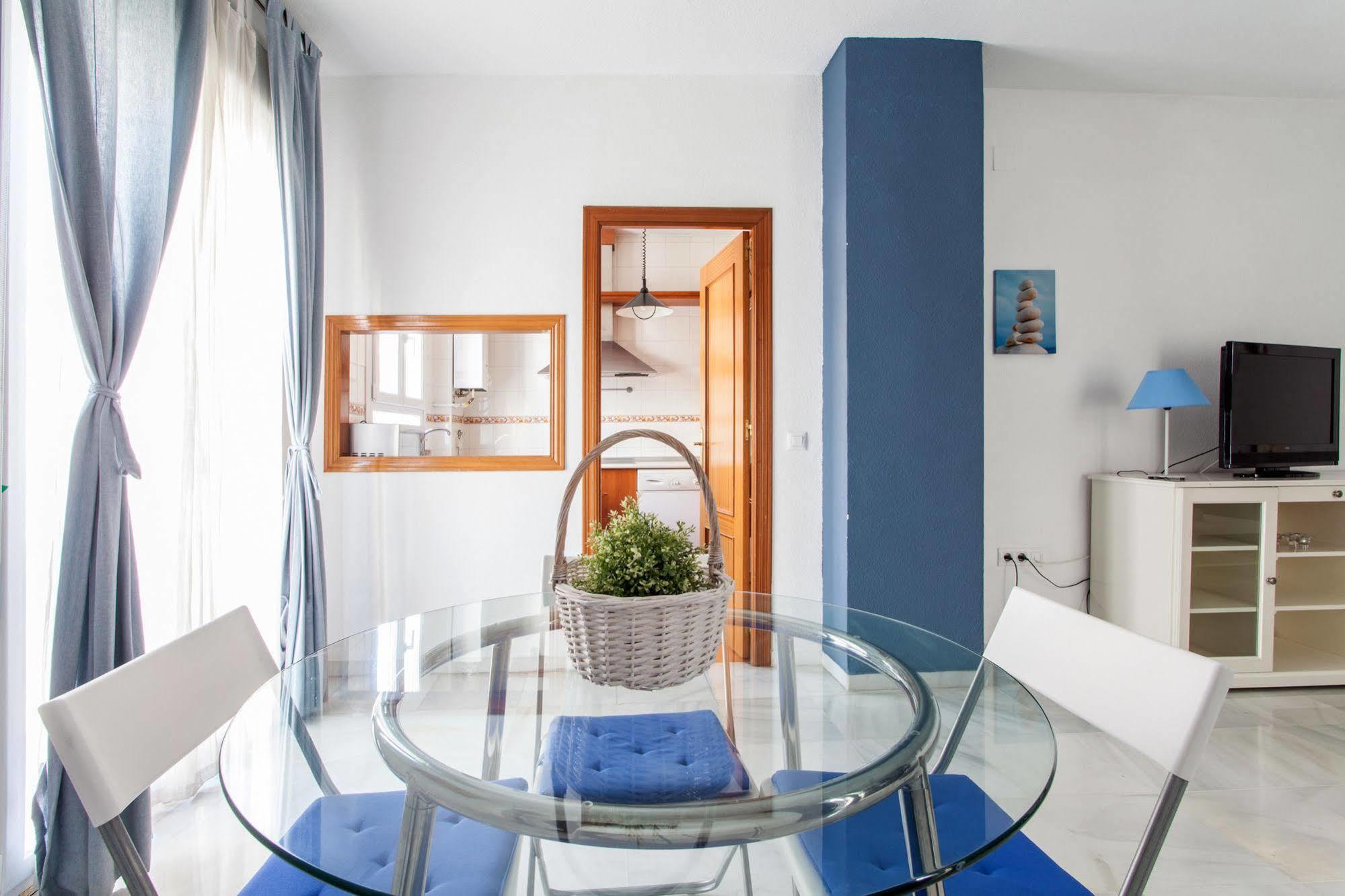 San Marcos Apartamentos เซบีญา ภายนอก รูปภาพ