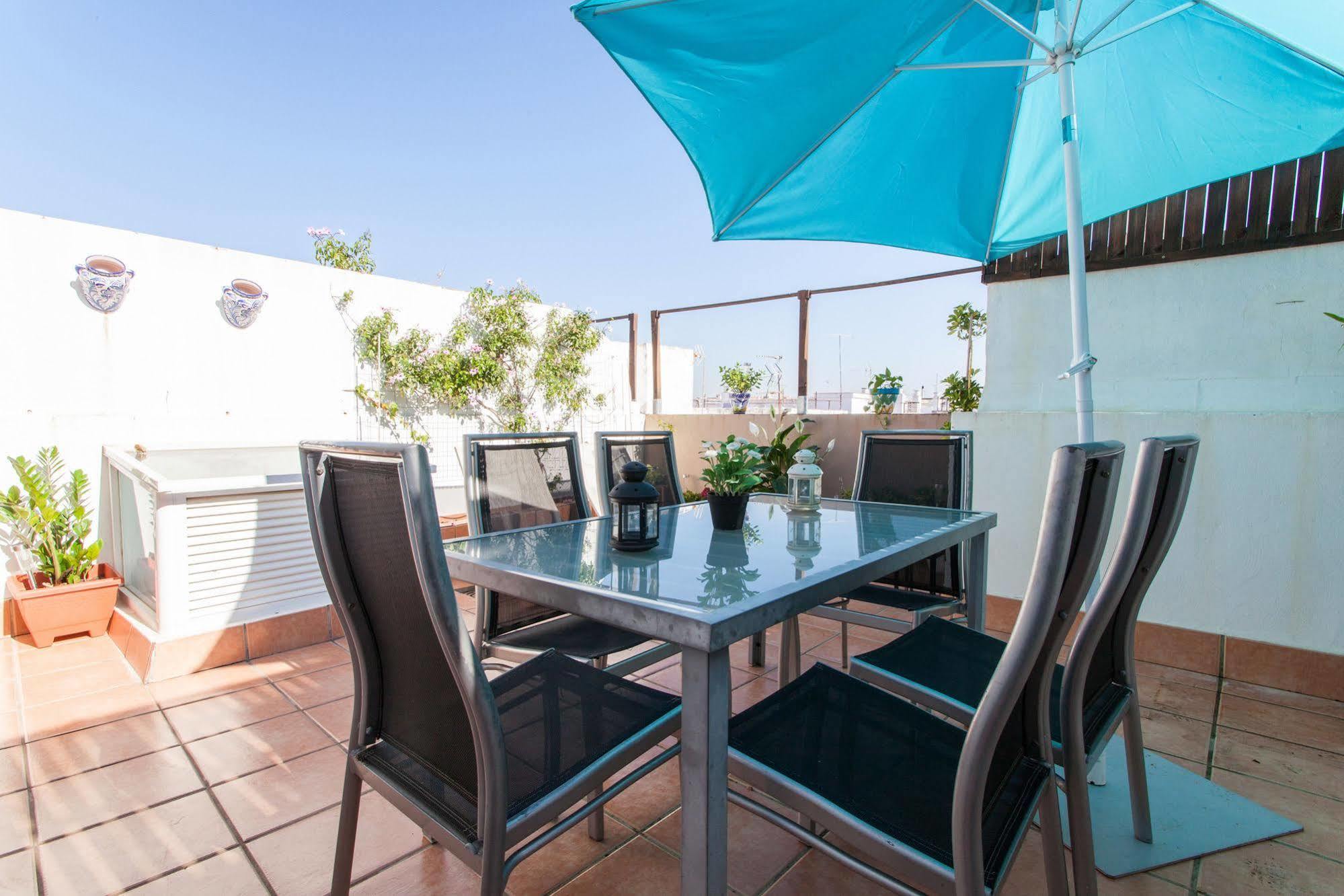 San Marcos Apartamentos เซบีญา ภายนอก รูปภาพ