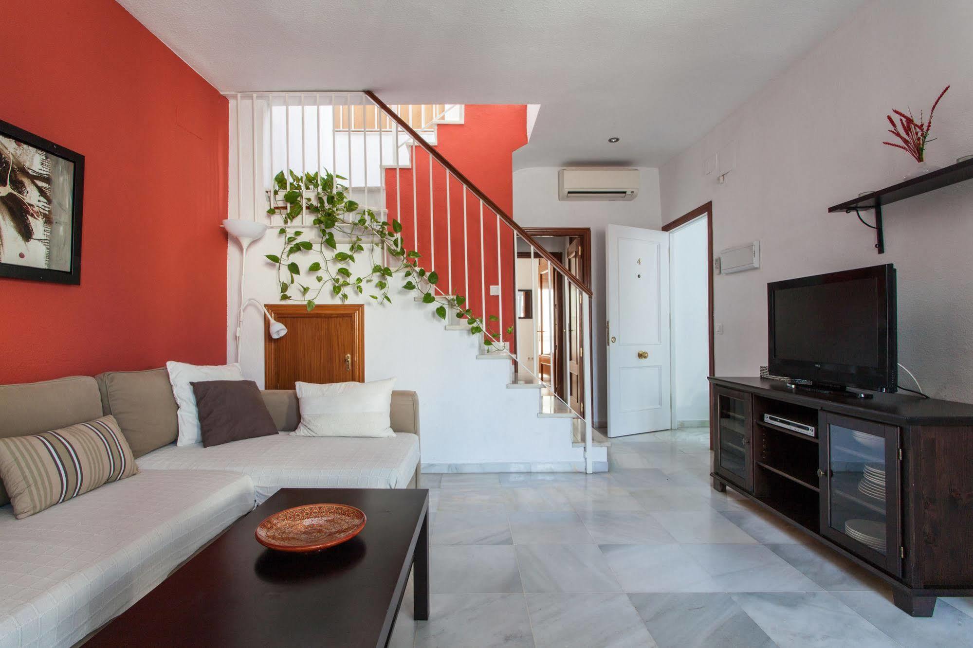 San Marcos Apartamentos เซบีญา ภายนอก รูปภาพ